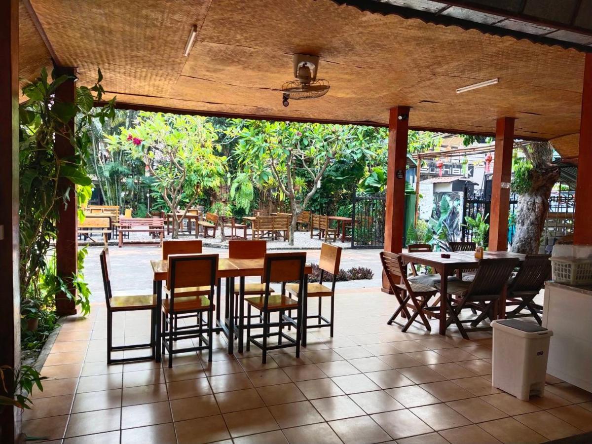 The Shire Guesthouse Chiang Mai Exterior foto
